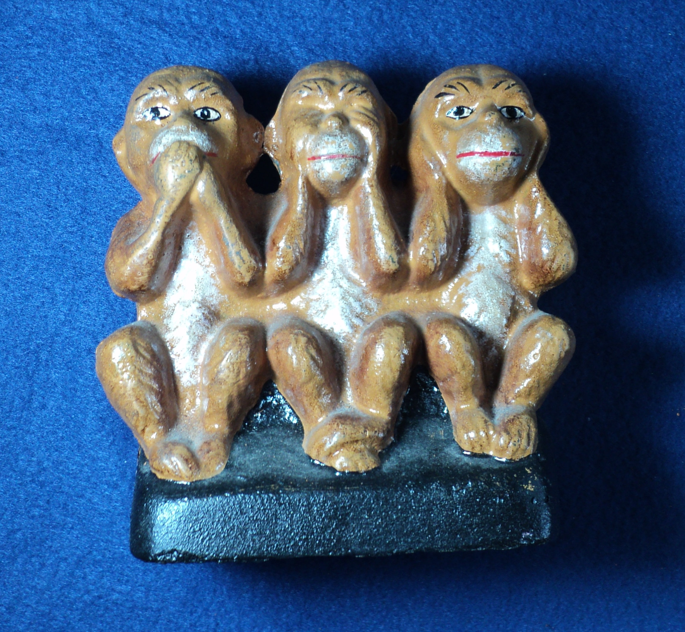 Speak no evil, See no evil, Hear no evil cast iron moneybox