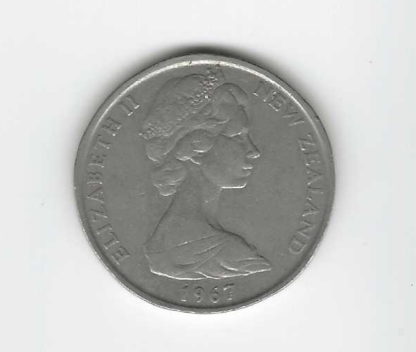 1967 dot above 1 NZ 50c